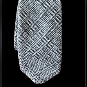 🧡15 items for $20🧡 Dibi Men’s Tie black/white